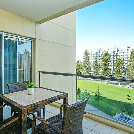 Pier Apartment - Glenelg Views - No 506 Adelaide Exterior photo